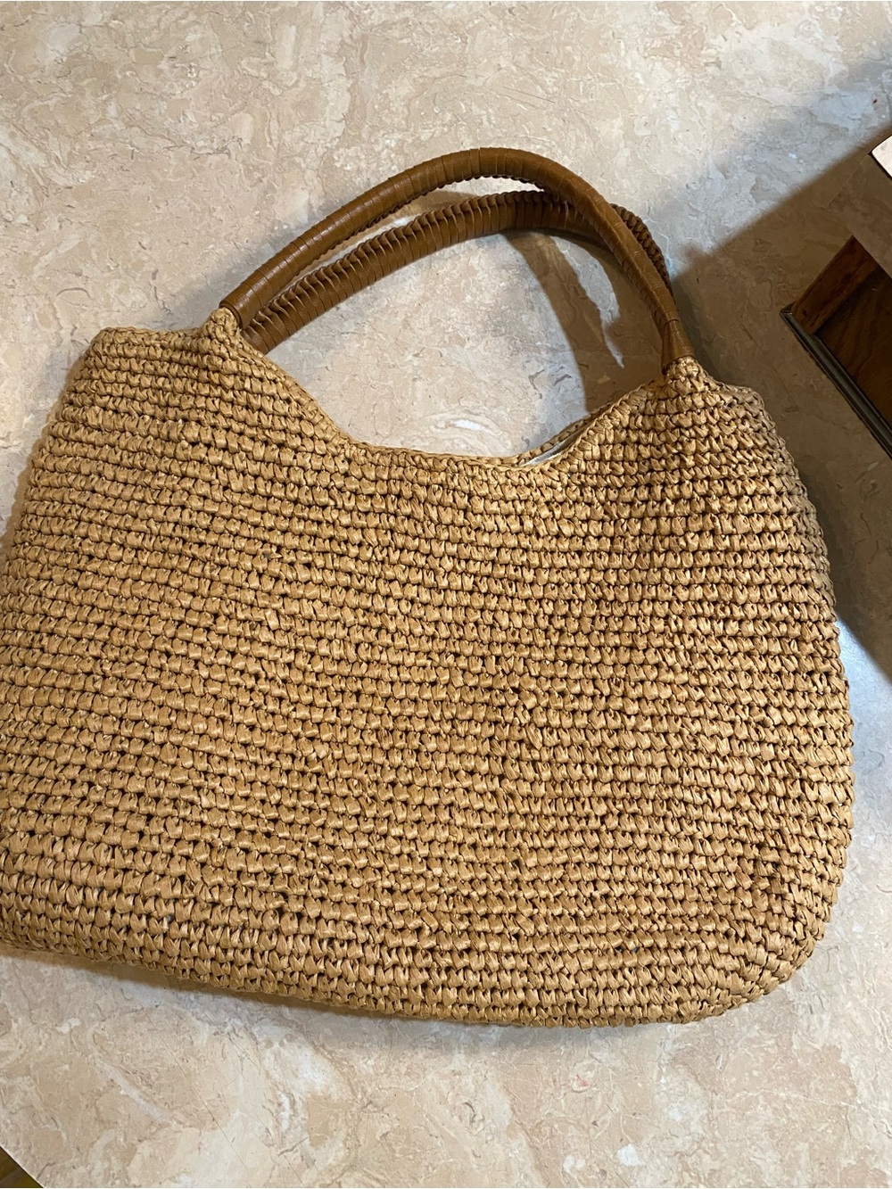 Tommy Bahama Woven Straw Hobo Bag in Tan with Brown Handles - Picture 2 of 5